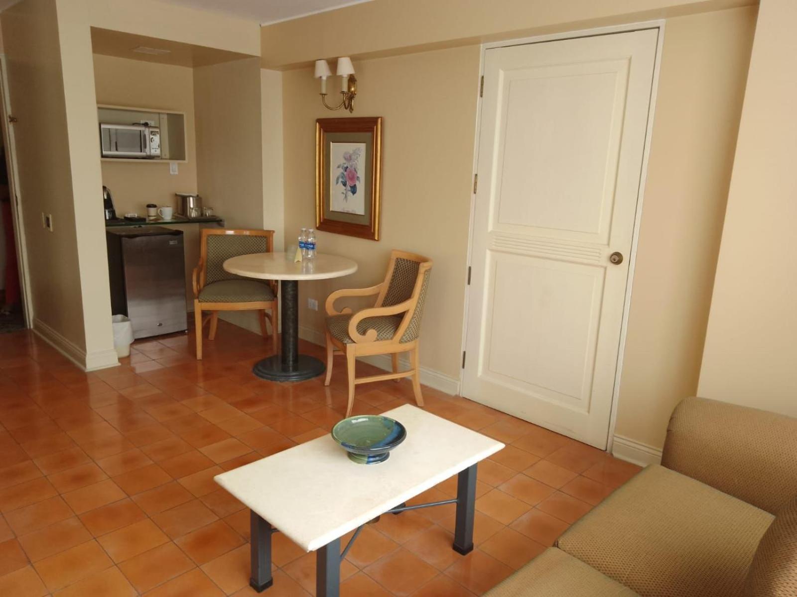 לימה Suites Del Bosque Hotel מראה חיצוני תמונה